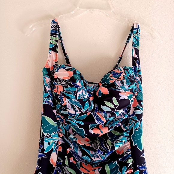 VENUS St. Tropez Swim Dress - Tropical Walks, Size 6 - Picture 8 of 16